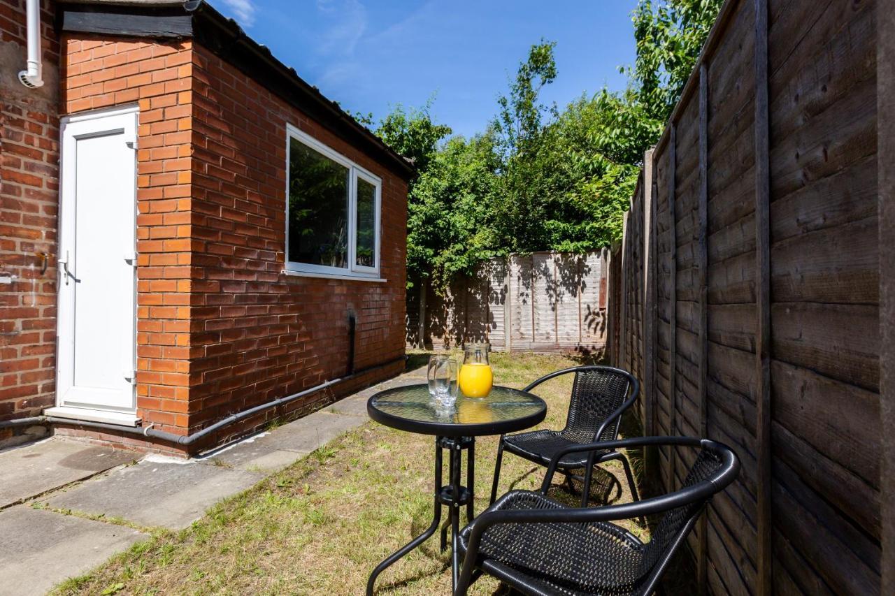 1 Mile To Etihad Stadium & Coop Arena, Free Parking, 7 Ppl Villa Manchester Exterior photo